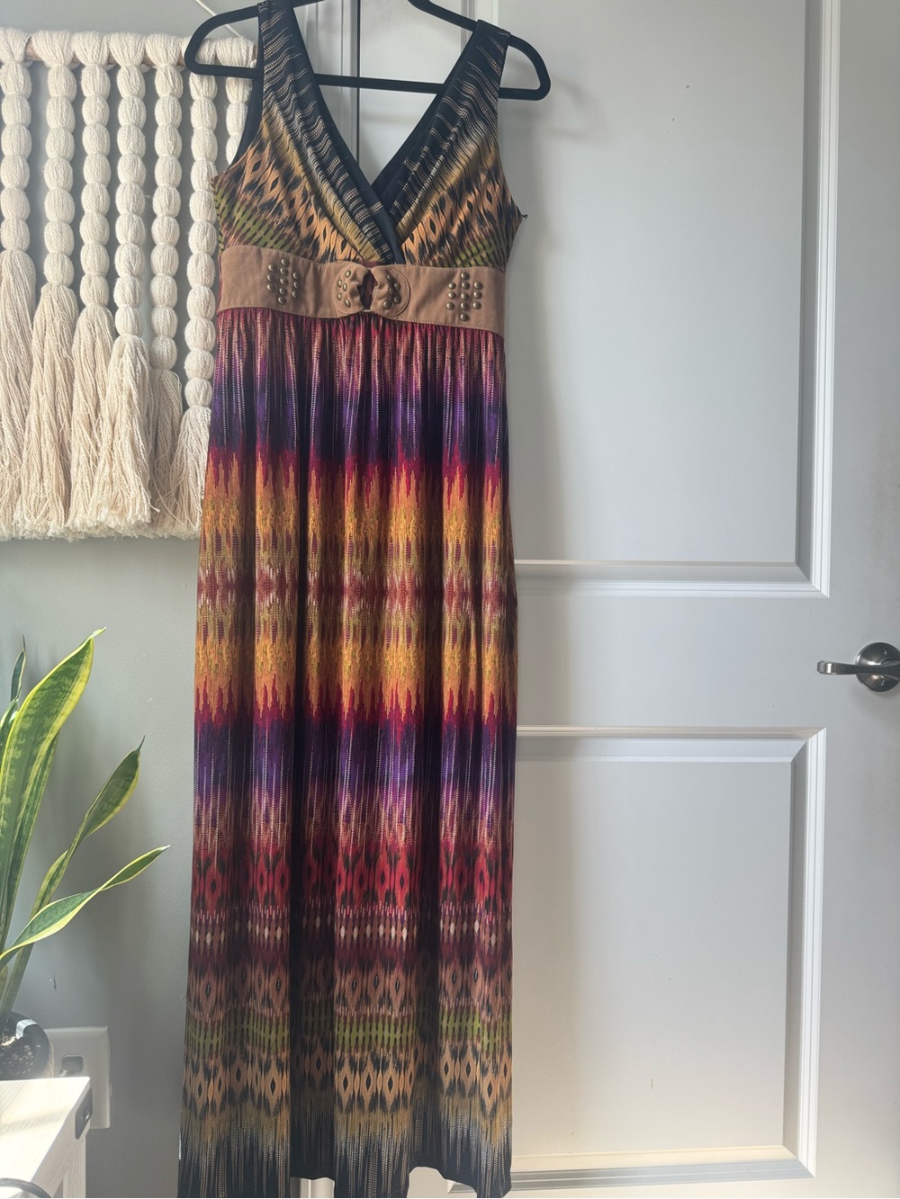 Ronni Nicole boho belted maxi dress size 10 v neck sleeveless
